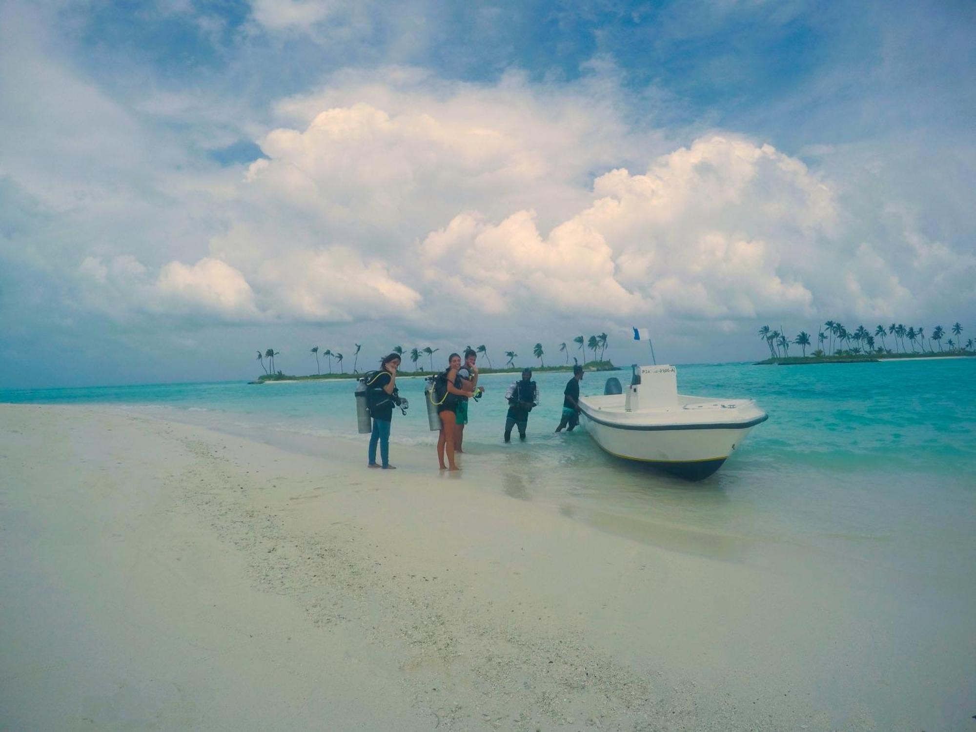 Annama Lodge And Dive Hoarafushi Exterior photo