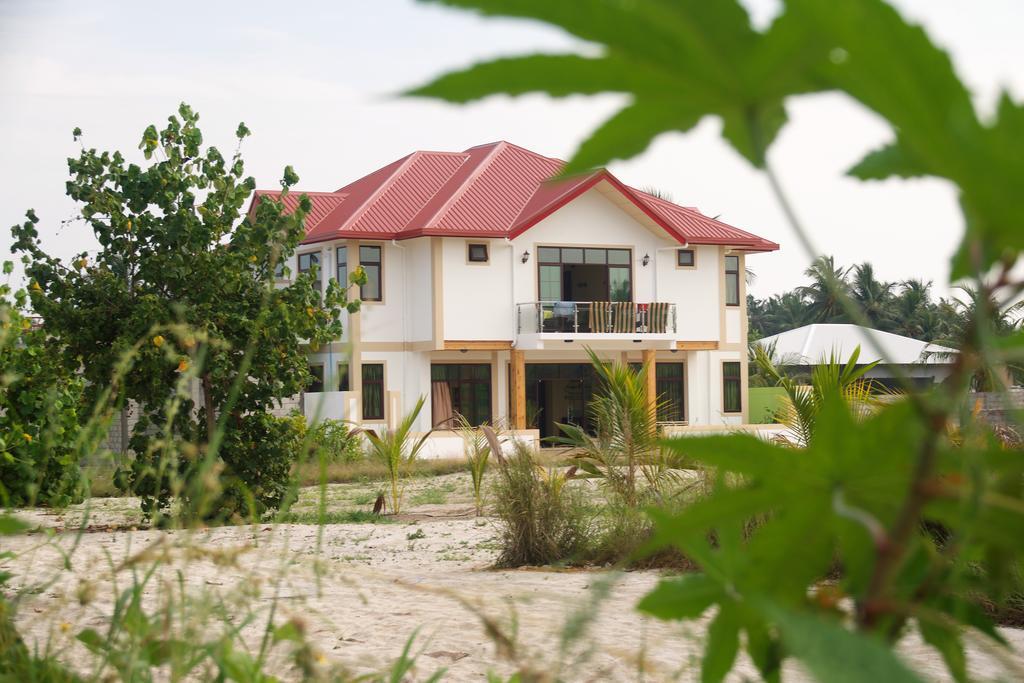 Annama Lodge And Dive Hoarafushi Exterior photo