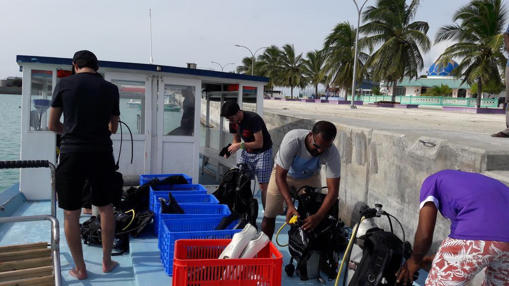 Annama Lodge And Dive Hoarafushi Exterior photo
